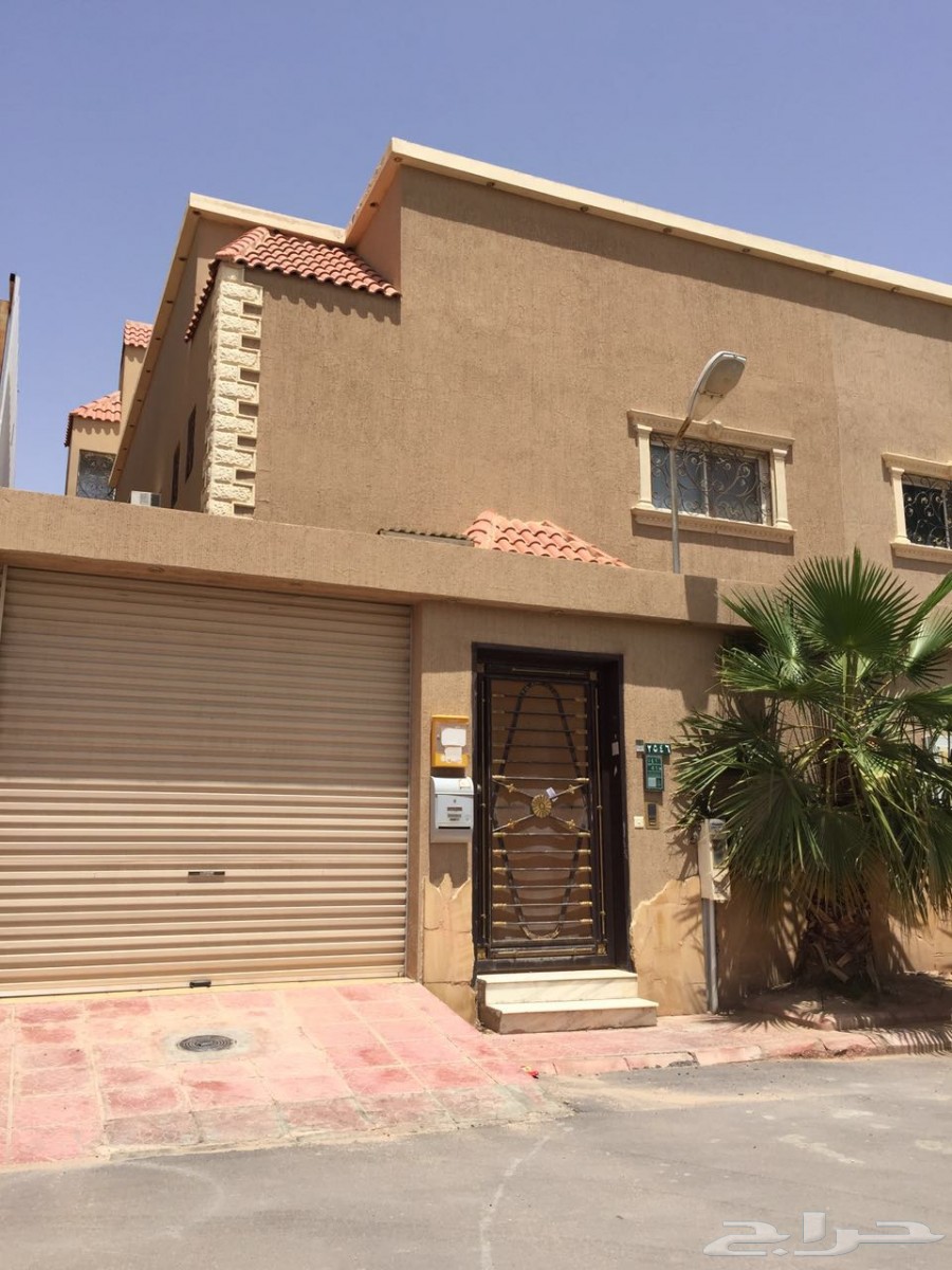 فله بحي العزيزية بمدينة الرياض قرب مخرج 20