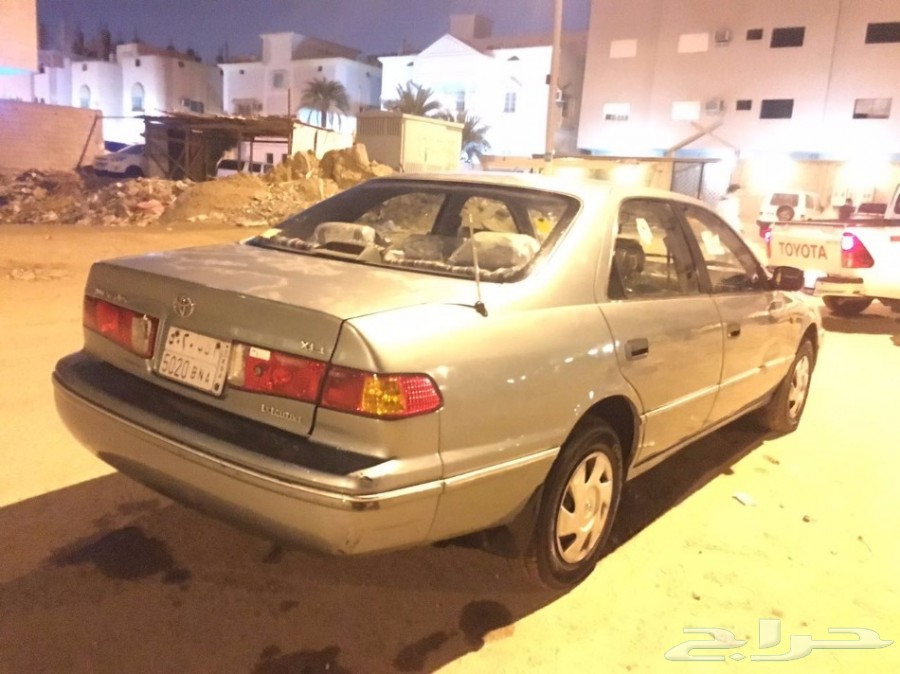 كامري 2002 نظيفة جدا للبيع