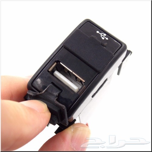 مدخل USB ثابت لسيارات NISSAN و TOYOTA وغيرها