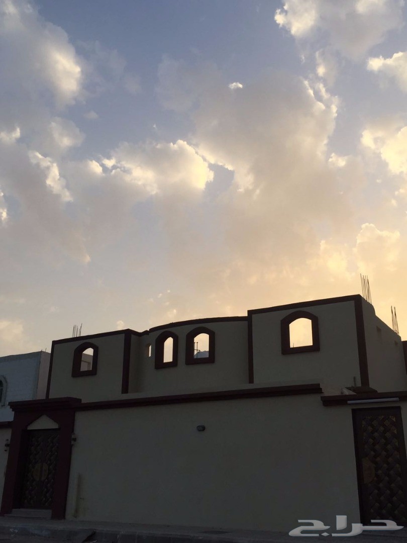عمائر للبيع بالمدينة
