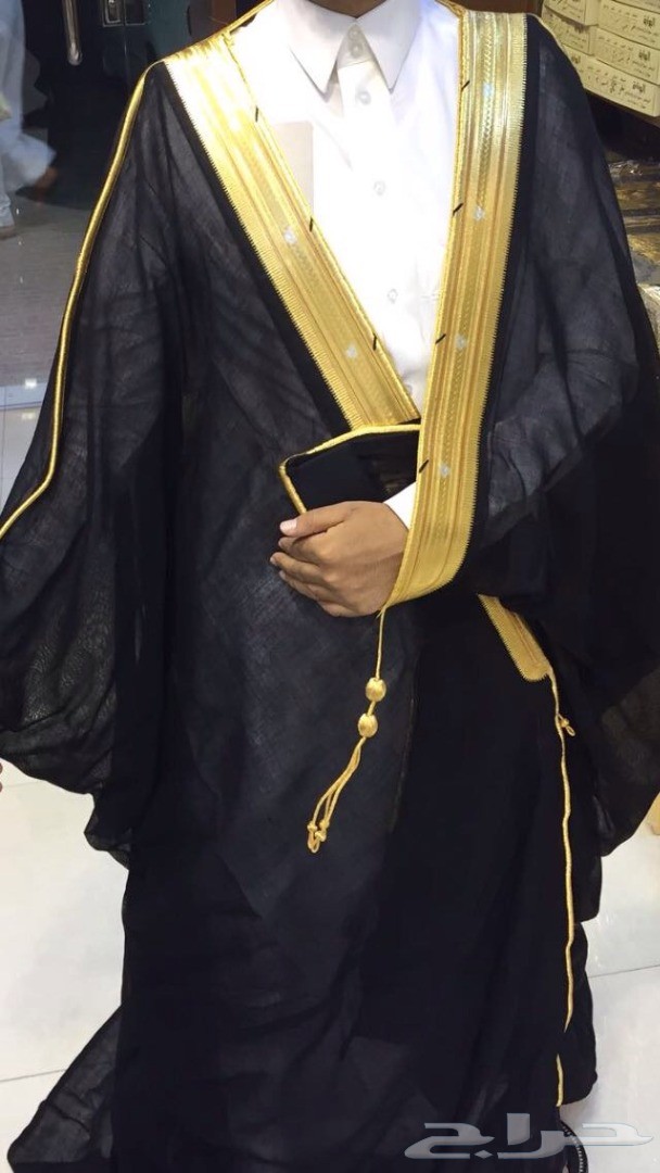 مصنع عامر البشوت والمشالح