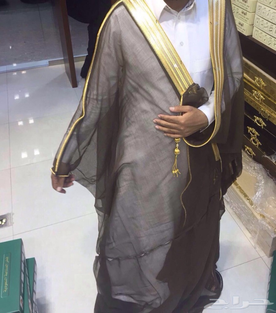 مصنع عامر البشوت والمشالح